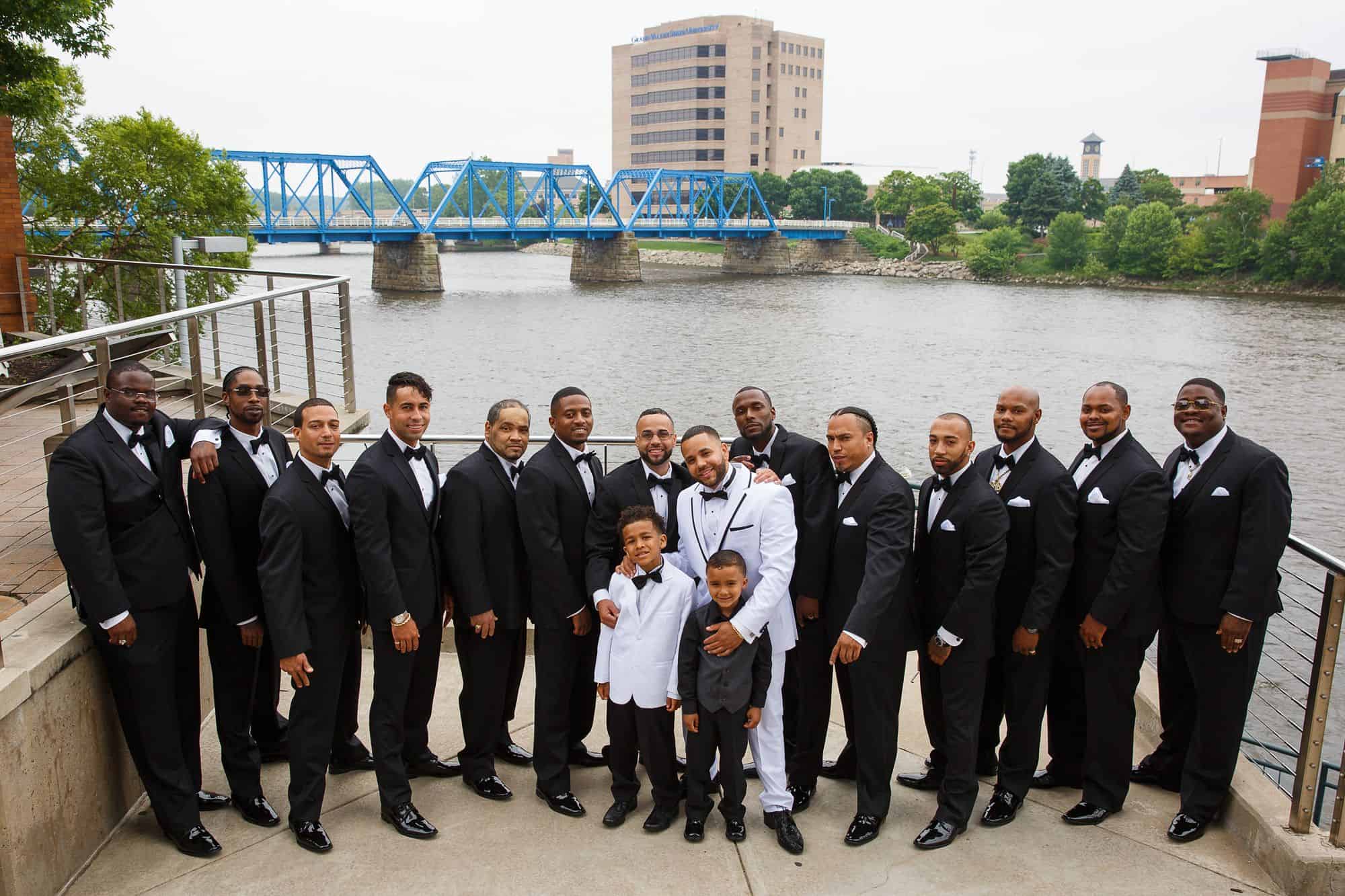 Grand Rapids Art Museum Wedding